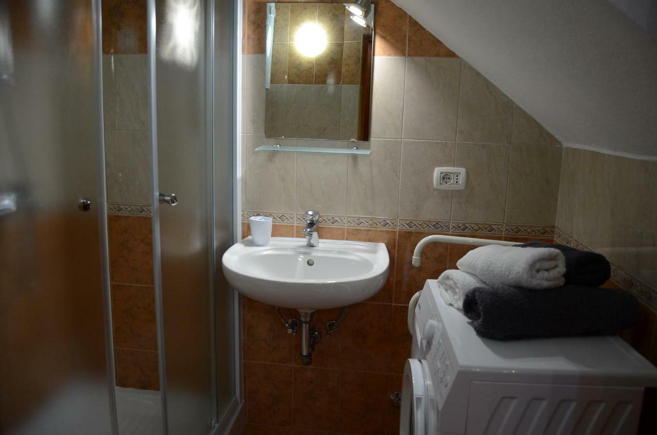Apartment Duerose บูเย ภายนอก รูปภาพ